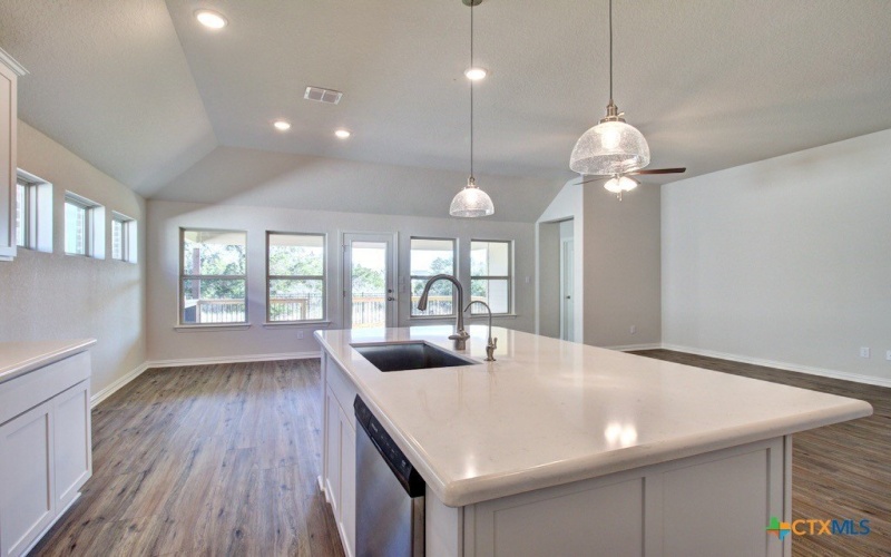 1416 Quarry Rock, New Braunfels, TX 78132, 4 Bedrooms Bedrooms, ,2 BathroomsBathrooms,Residential,For Sale,1416 Quarry Rock,555003