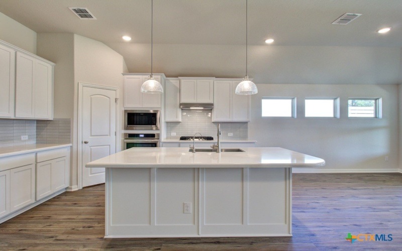 1416 Quarry Rock, New Braunfels, TX 78132, 4 Bedrooms Bedrooms, ,2 BathroomsBathrooms,Residential,For Sale,1416 Quarry Rock,555003