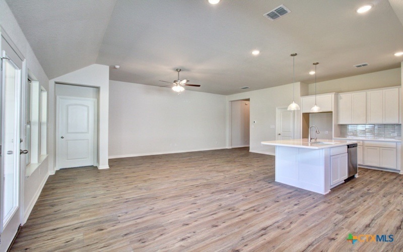 1416 Quarry Rock, New Braunfels, TX 78132, 4 Bedrooms Bedrooms, ,2 BathroomsBathrooms,Residential,For Sale,1416 Quarry Rock,555003