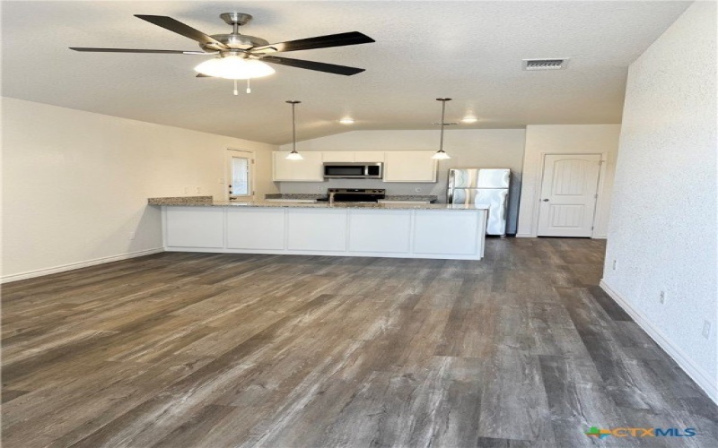 306 Dolphin Drive, Temple, TX 76501, 6 Bedrooms Bedrooms, ,Residential,For Sale,306 Dolphin Drive,555546