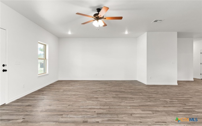 828 Elijah Ln, Lampasas, TX 76550, 4 Habitaciones Habitaciones , ,2 BañosBaños,Residential,En Venta,828 Elijah Ln,0,555636