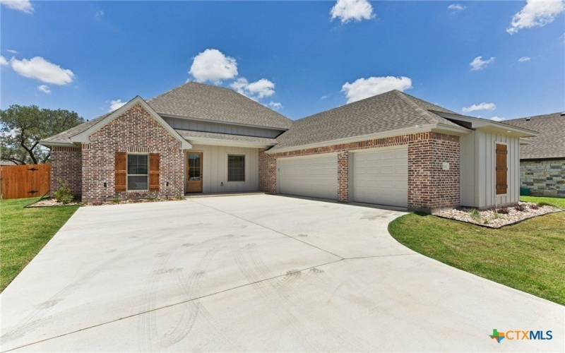 1212 Shirley Faye Lane, Salado, TX 76571, 4 Bedrooms Bedrooms, ,2 BathroomsBathrooms,Residential,For Sale,1212 Shirley Faye Lane,555863