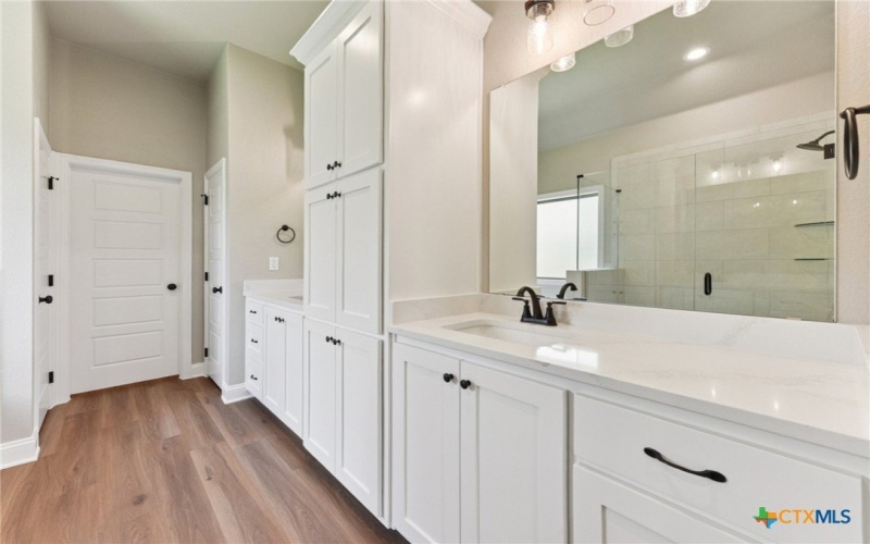 1212 Shirley Faye Lane, Salado, TX 76571, 4 Bedrooms Bedrooms, ,2 BathroomsBathrooms,Residential,For Sale,1212 Shirley Faye Lane,555863