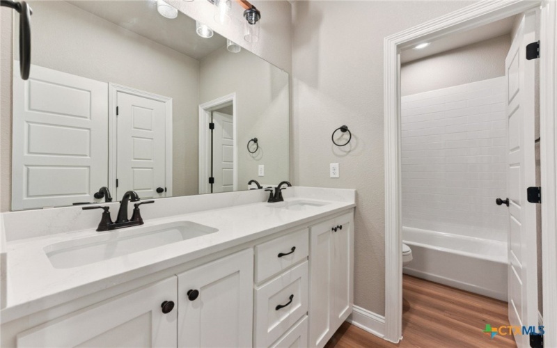 1212 Shirley Faye Lane, Salado, TX 76571, 4 Bedrooms Bedrooms, ,2 BathroomsBathrooms,Residential,For Sale,1212 Shirley Faye Lane,555863
