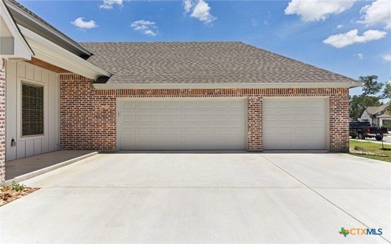 1212 Shirley Faye Lane, Salado, TX 76571, 4 Bedrooms Bedrooms, ,2 BathroomsBathrooms,Residential,For Sale,1212 Shirley Faye Lane,555863