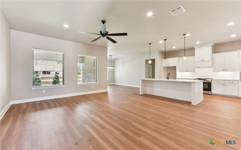 1212 Shirley Faye Lane, Salado, TX 76571, 4 Bedrooms Bedrooms, ,2 BathroomsBathrooms,Residential,For Sale,1212 Shirley Faye Lane,555863