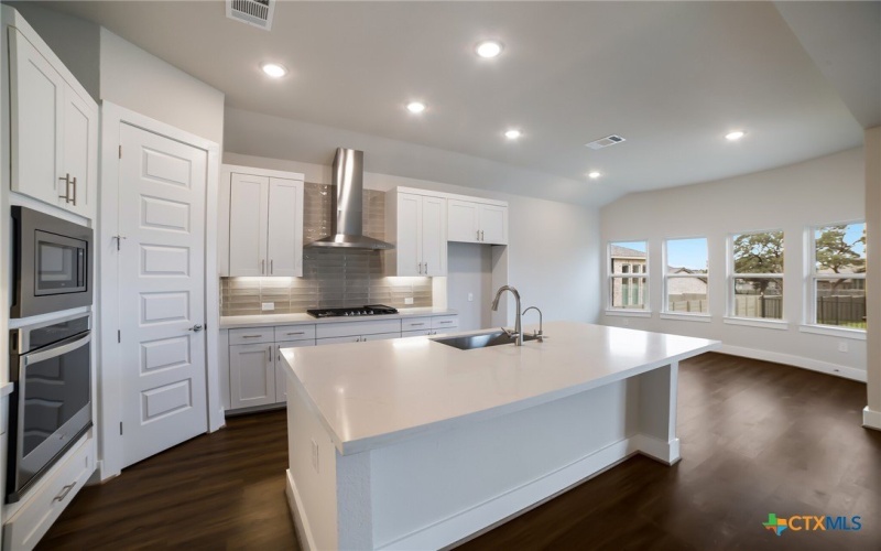 445 Chinkapin Trail, New Braunfels, TX 78132, 4 Habitaciones Habitaciones , ,3 BañosBaños,Residential,En Venta,445 Chinkapin Trail,555950