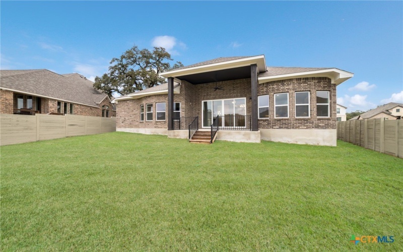 445 Chinkapin Trail, New Braunfels, TX 78132, 4 Habitaciones Habitaciones , ,3 BañosBaños,Residential,En Venta,445 Chinkapin Trail,555950