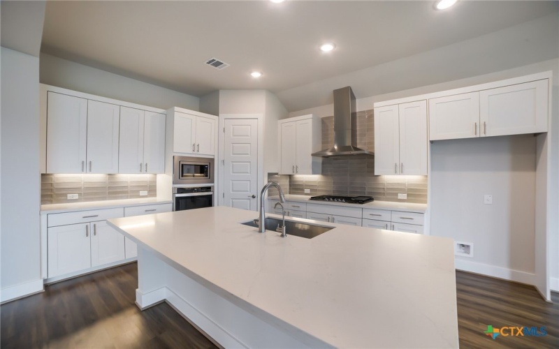 445 Chinkapin Trail, New Braunfels, TX 78132, 4 Habitaciones Habitaciones , ,3 BañosBaños,Residential,En Venta,445 Chinkapin Trail,555950