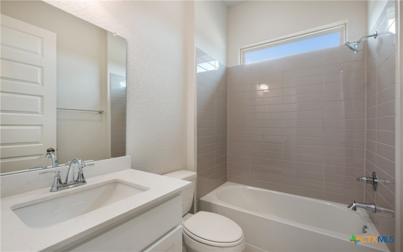 1812 Weinnacht, New Braunfels, TX 78132, 5 Habitaciones Habitaciones , ,5 BañosBaños,Residential,En Venta,1812 Weinnacht,555974