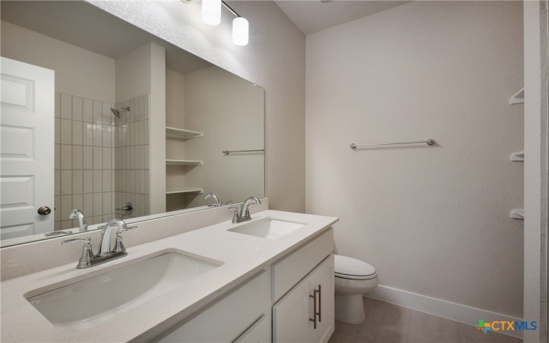 1812 Weinnacht, New Braunfels, TX 78132, 5 Habitaciones Habitaciones , ,5 BañosBaños,Residential,En Venta,1812 Weinnacht,555974