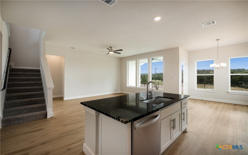 1812 Weinnacht, New Braunfels, TX 78132, 5 Habitaciones Habitaciones , ,5 BañosBaños,Residential,En Venta,1812 Weinnacht,555974