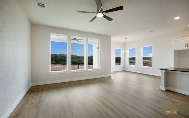 1812 Weinnacht, New Braunfels, TX 78132, 5 Habitaciones Habitaciones , ,5 BañosBaños,Residential,En Venta,1812 Weinnacht,555974