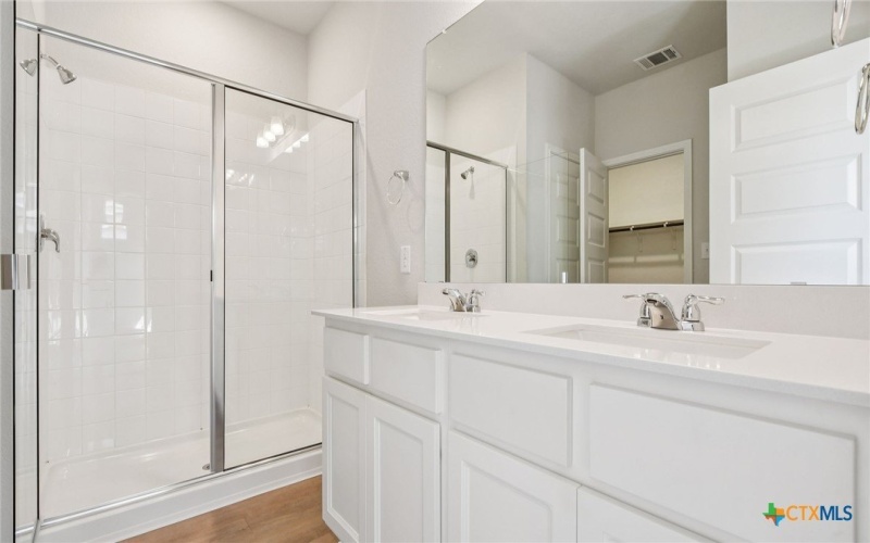1124 Wild Leaf Way, San Marcos, TX 78666, 4 Habitaciones Habitaciones , ,2 BañosBaños,Residential,En Venta,1124 Wild Leaf Way,0,556661