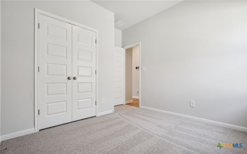 1124 Wild Leaf Way, San Marcos, TX 78666, 4 Habitaciones Habitaciones , ,2 BañosBaños,Residential,En Venta,1124 Wild Leaf Way,0,556661