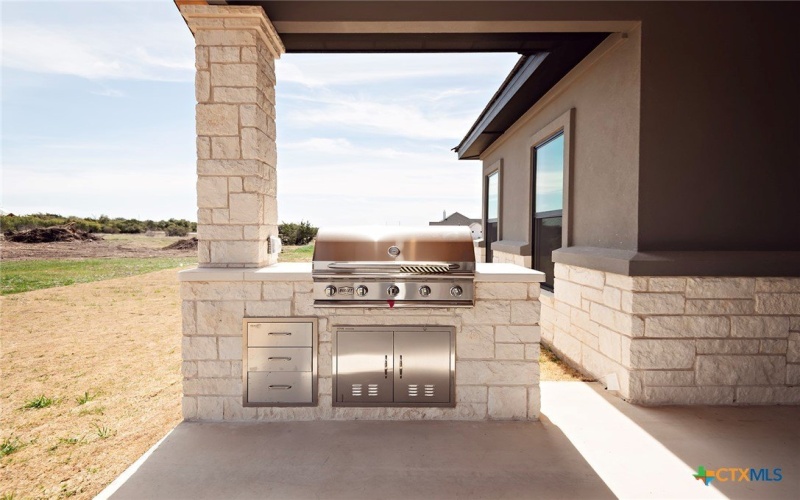 212 Saddle Springs Drive, Georgetown, TX 78633, 4 Bedrooms Bedrooms, ,3 BathroomsBathrooms,Residential,For Sale,212 Saddle Springs Drive,0,557196