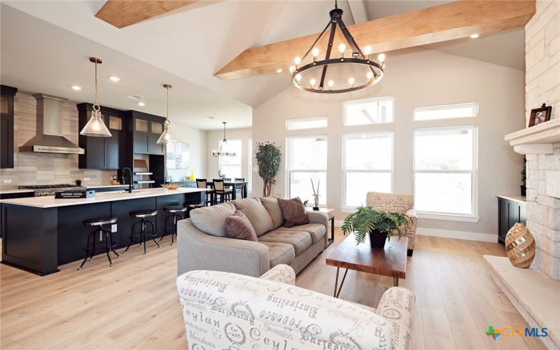 212 Saddle Springs Drive, Georgetown, TX 78633, 4 Bedrooms Bedrooms, ,3 BathroomsBathrooms,Residential,For Sale,212 Saddle Springs Drive,0,557196