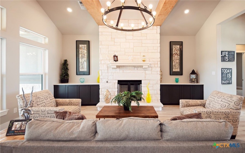 212 Saddle Springs Drive, Georgetown, TX 78633, 4 Bedrooms Bedrooms, ,3 BathroomsBathrooms,Residential,For Sale,212 Saddle Springs Drive,0,557196