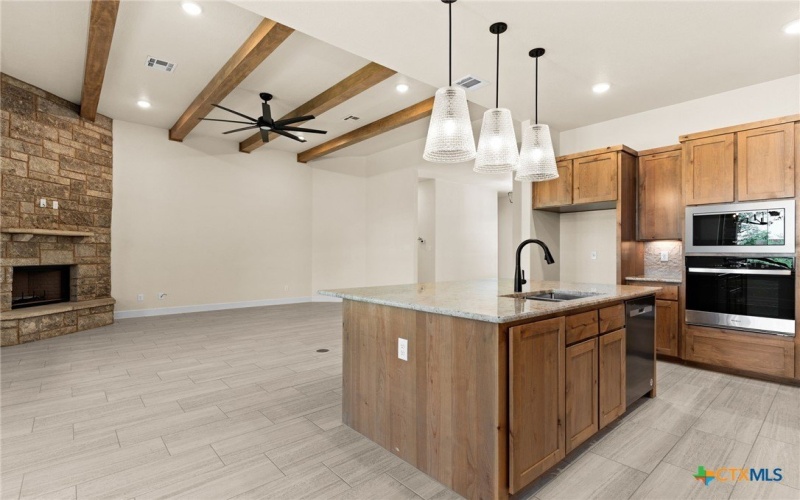 4231 Cold Springs Drive, Kempner, TX 76539, 4 Bedrooms Bedrooms, ,3 BathroomsBathrooms,Residential,For Sale,4231 Cold Springs Drive,558009
