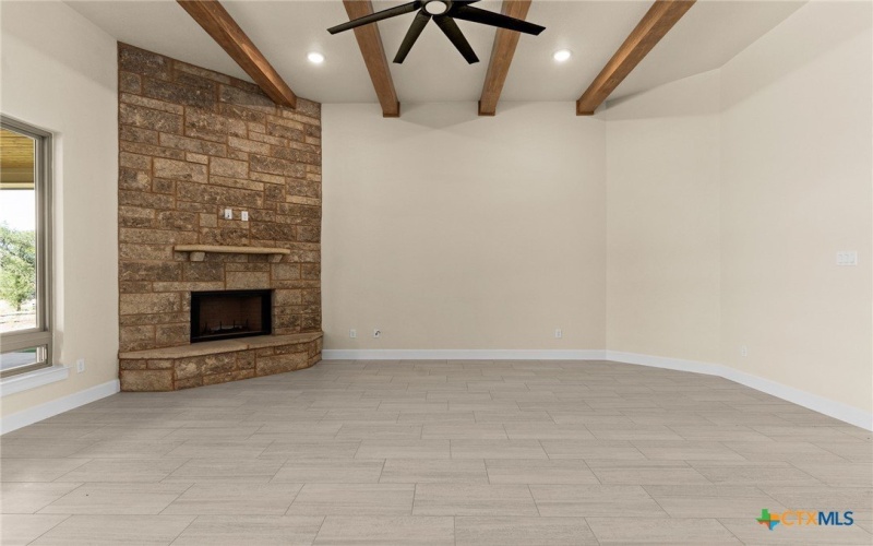 4231 Cold Springs Drive, Kempner, TX 76539, 4 Bedrooms Bedrooms, ,3 BathroomsBathrooms,Residential,For Sale,4231 Cold Springs Drive,558009