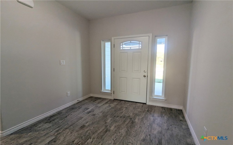 1712 E Avenue G, Lampasas, TX 76550, 3 Bedrooms Bedrooms, ,2 BathroomsBathrooms,Residential,For Sale,1712 E Avenue G,558573