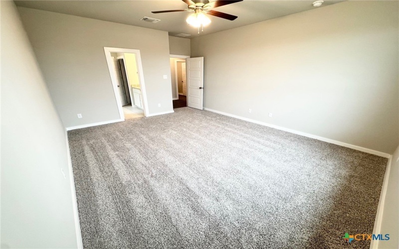 1529 Hillside Drive, Temple, TX 76502, 3 Bedrooms Bedrooms, ,2 BathroomsBathrooms,Residential,For Sale,1529 Hillside Drive,559102
