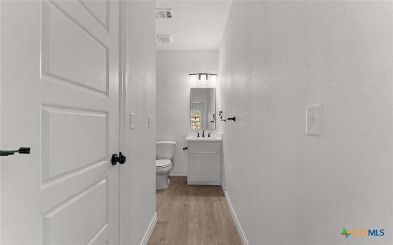 921 Ashwood Drive, Harker Heights, TX 76548, 6 Bedrooms Bedrooms, ,5 BathroomsBathrooms,Residential Multi Family,For Sale,921 Ashwood Drive,0,559483