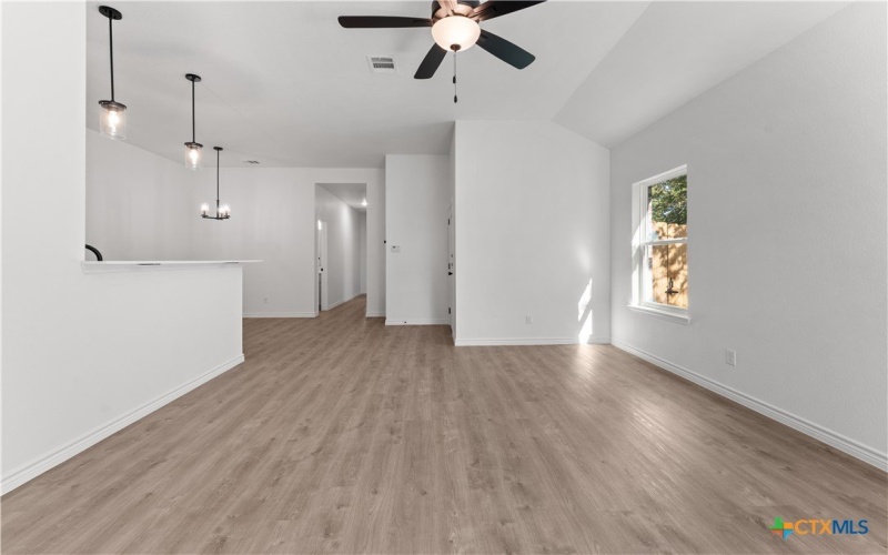 921 Ashwood Drive, Harker Heights, TX 76548, 6 Bedrooms Bedrooms, ,5 BathroomsBathrooms,Residential Multi Family,For Sale,921 Ashwood Drive,0,559483