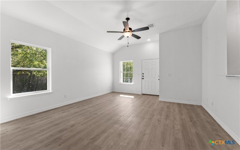 921 Ashwood Drive, Harker Heights, TX 76548, 6 Bedrooms Bedrooms, ,5 BathroomsBathrooms,Residential Multi Family,For Sale,921 Ashwood Drive,0,559483