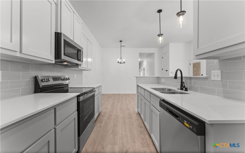 921 Ashwood Drive, Harker Heights, TX 76548, 6 Bedrooms Bedrooms, ,5 BathroomsBathrooms,Residential Multi Family,For Sale,921 Ashwood Drive,0,559483