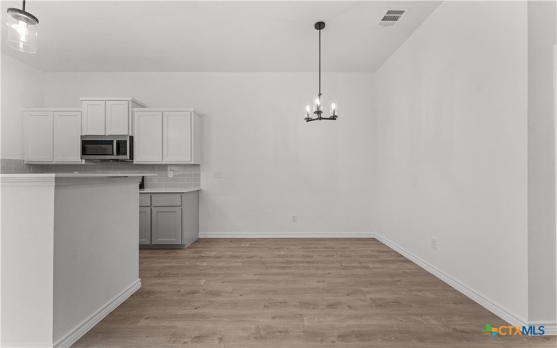 921 Ashwood Drive, Harker Heights, TX 76548, 6 Bedrooms Bedrooms, ,5 BathroomsBathrooms,Residential Multi Family,For Sale,921 Ashwood Drive,0,559483