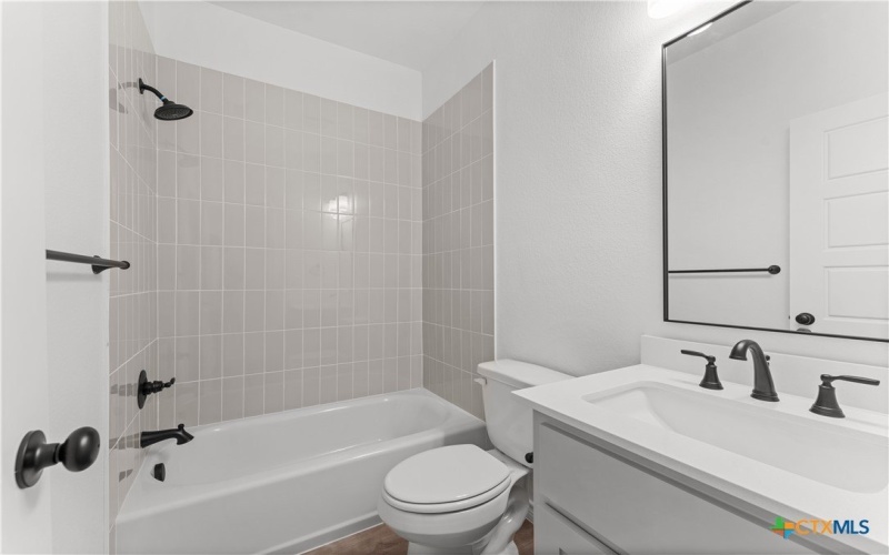 921 Ashwood Drive, Harker Heights, TX 76548, 6 Bedrooms Bedrooms, ,5 BathroomsBathrooms,Residential Multi Family,For Sale,921 Ashwood Drive,0,559483