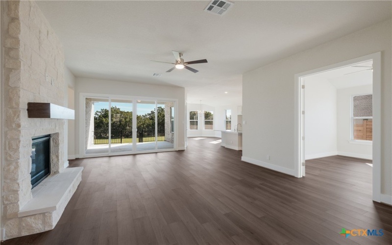 1182 Catnip Trail, New Braunfels, TX 78132, 4 Habitaciones Habitaciones , ,3 BañosBaños,Residential,En Venta,1182 Catnip Trail,560005