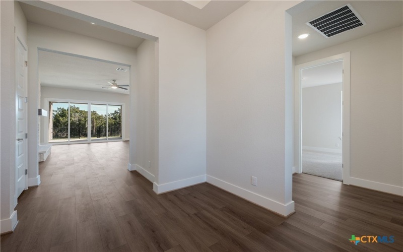 1182 Catnip Trail, New Braunfels, TX 78132, 4 Habitaciones Habitaciones , ,3 BañosBaños,Residential,En Venta,1182 Catnip Trail,560005
