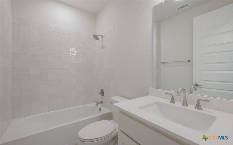 1182 Catnip Trail, New Braunfels, TX 78132, 4 Habitaciones Habitaciones , ,3 BañosBaños,Residential,En Venta,1182 Catnip Trail,560005