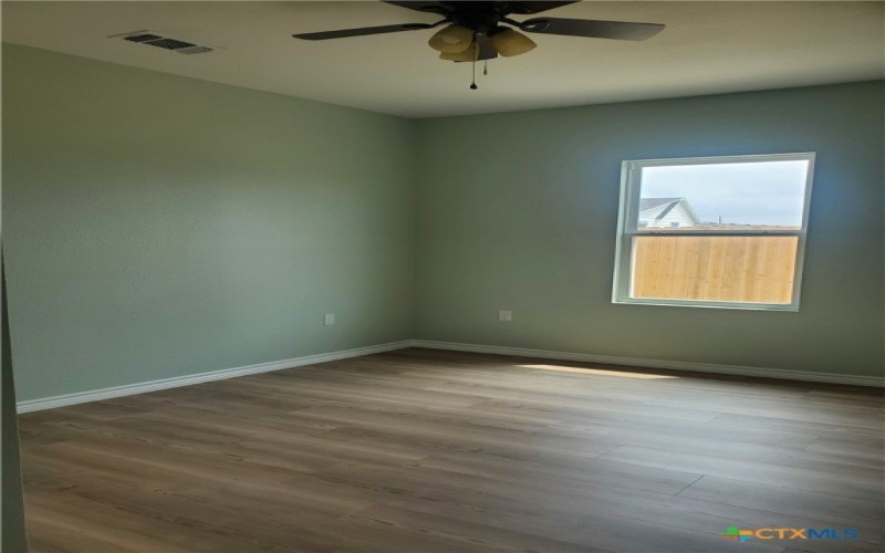 1201 W HOUSTON Avenue, Seadrift, TX 77983, 3 Habitaciones Habitaciones , ,2 BañosBaños,Residential,En Venta,1201 W HOUSTON Avenue,562752