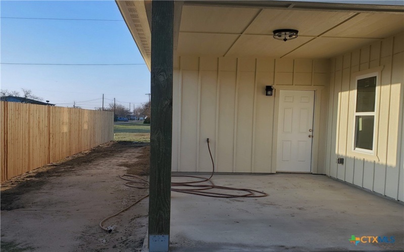 1201 W HOUSTON Avenue, Seadrift, TX 77983, 3 Habitaciones Habitaciones , ,2 BañosBaños,Residential,En Venta,1201 W HOUSTON Avenue,562752