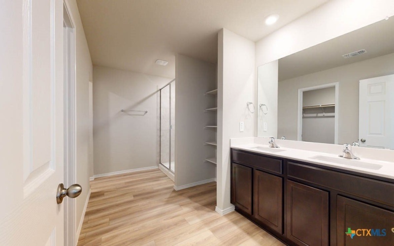 1355 Brookfield Street, Temple, TX 76504, 4 Habitaciones Habitaciones , ,2 BañosBaños,Residential,En Venta,1355 Brookfield Street,563785