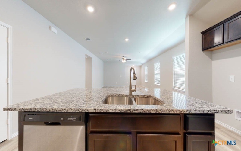 1355 Brookfield Street, Temple, TX 76504, 4 Habitaciones Habitaciones , ,2 BañosBaños,Residential,En Venta,1355 Brookfield Street,563785