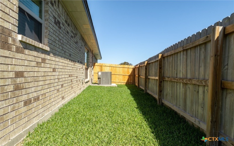7703 Silicon Drive, Killeen, TX 76542, 4 Bedrooms Bedrooms, ,2 BathroomsBathrooms,Residential,For Sale,7703 Silicon Drive,563829