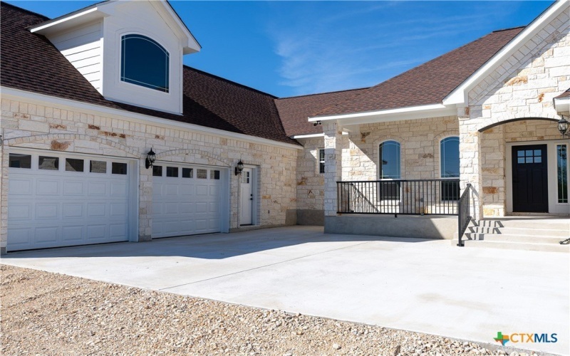 1000 Black Ankle Road, Lockhart, TX 78644, 4 Habitaciones Habitaciones , ,3 BañosBaños,Residential,En Venta,1000 Black Ankle Road,564065