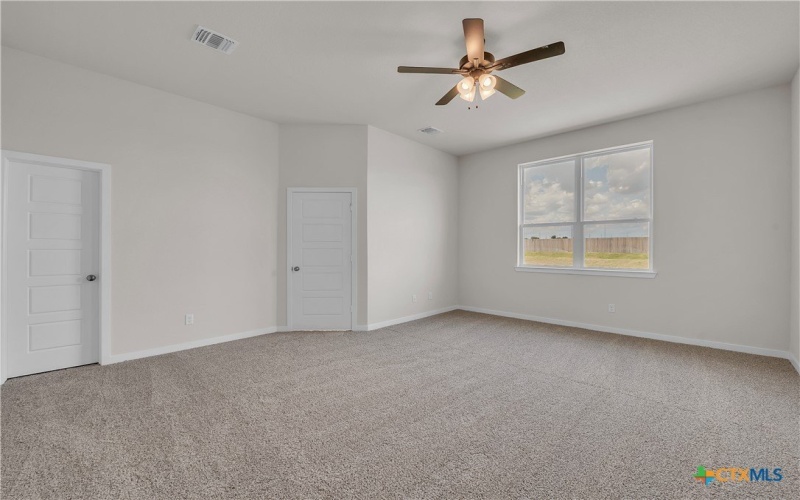 1824 Ember Drive, Temple, TX 76502, 4 Bedrooms Bedrooms, ,3 BathroomsBathrooms,Residential,For Sale,1824 Ember Drive,0,564518