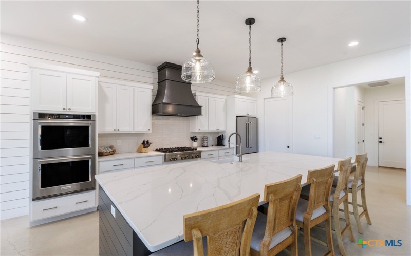 241 Lazy Oaks Lane, Kingsland, TX 78639, 9 Bedrooms Bedrooms, ,9 BathroomsBathrooms,Residential,For Sale,241 Lazy Oaks Lane,564838