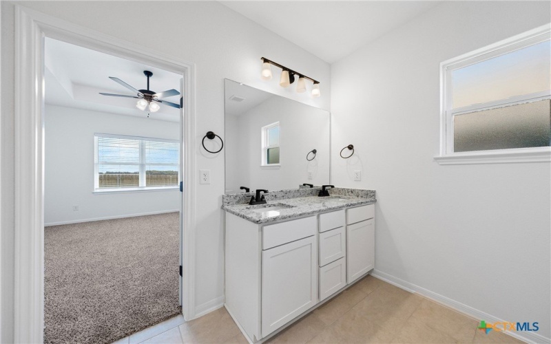 9111 Littlefield Drive, Temple, TX 76502, 3 Bedrooms Bedrooms, ,2 BathroomsBathrooms,Residential,For Sale,9111 Littlefield Drive,0,565010