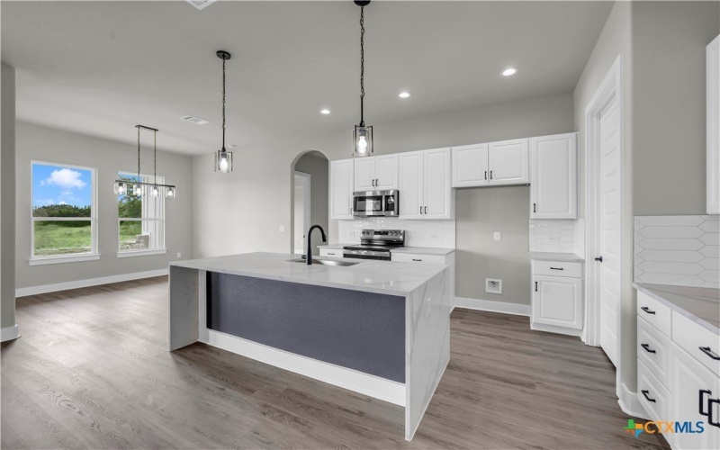 107 Draper Lane, Bertram, TX 78605, 5 Bedrooms Bedrooms, ,2 BathroomsBathrooms,Residential,For Sale,107 Draper Lane,565561