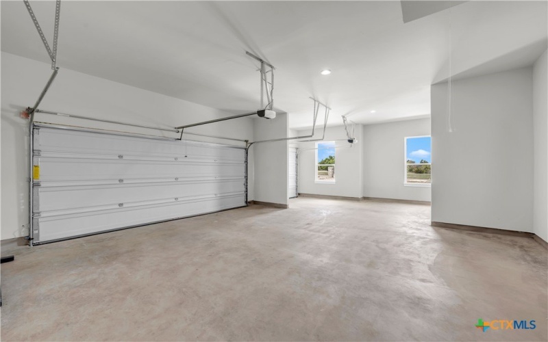 107 Draper Lane, Bertram, TX 78605, 5 Bedrooms Bedrooms, ,2 BathroomsBathrooms,Residential,For Sale,107 Draper Lane,565561