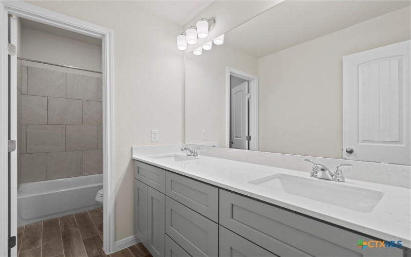 134 Arena Drive, Liberty Hill, TX 78642, 3 Habitaciones Habitaciones , ,2 BañosBaños,Residential,En Venta,134 Arena Drive,565914