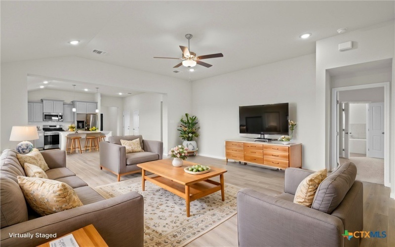 134 Arena Drive, Liberty Hill, TX 78642, 3 Habitaciones Habitaciones , ,2 BañosBaños,Residential,En Venta,134 Arena Drive,565914