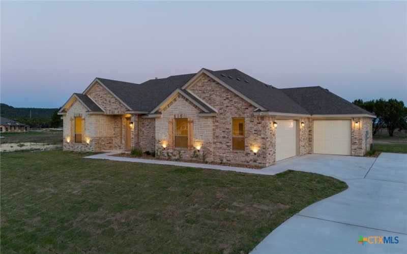 4244 Cold Springs Road, Kempner, TX 76539, 4 Bedrooms Bedrooms, ,2 BathroomsBathrooms,Residential,For Sale,4244 Cold Springs Road,565950