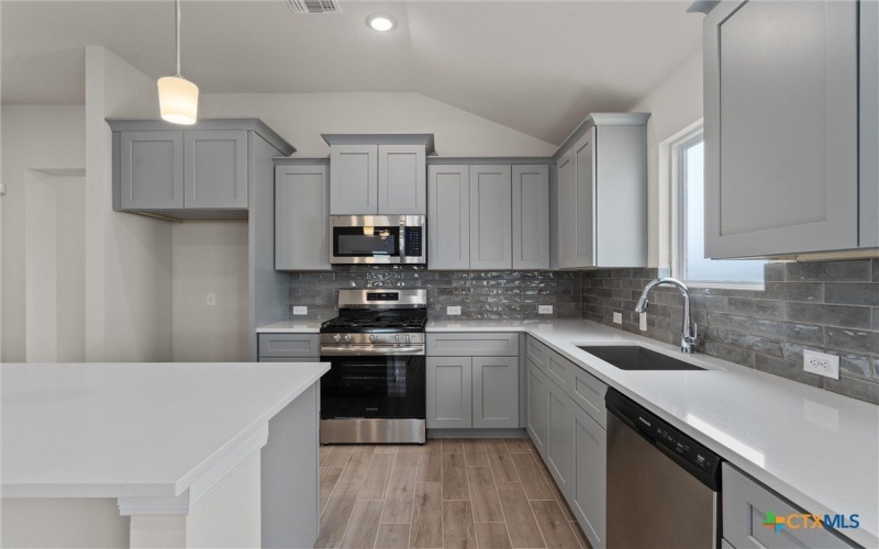 224 Ironshoe Trail, Liberty Hill, TX 78642, 3 Habitaciones Habitaciones , ,3 BañosBaños,Residential,En Venta,224 Ironshoe Trail,565958